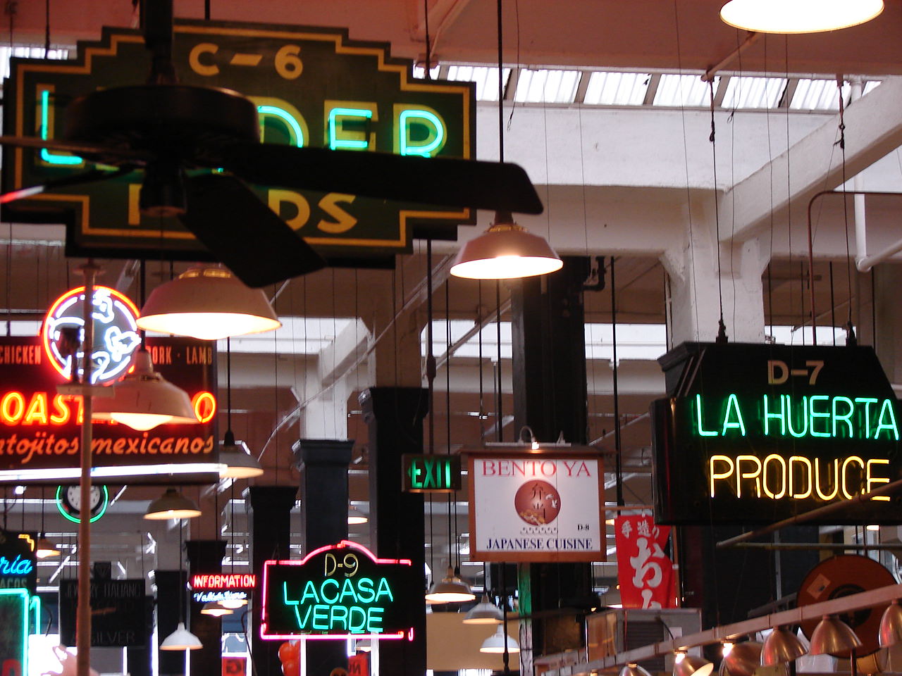 Things To Do Around LA For Food Lovers-visit grand central market