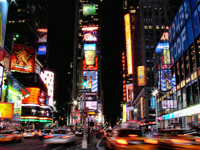 go to the theatre: 5 Ways To Embrace Your Inner-Tourist in NYC