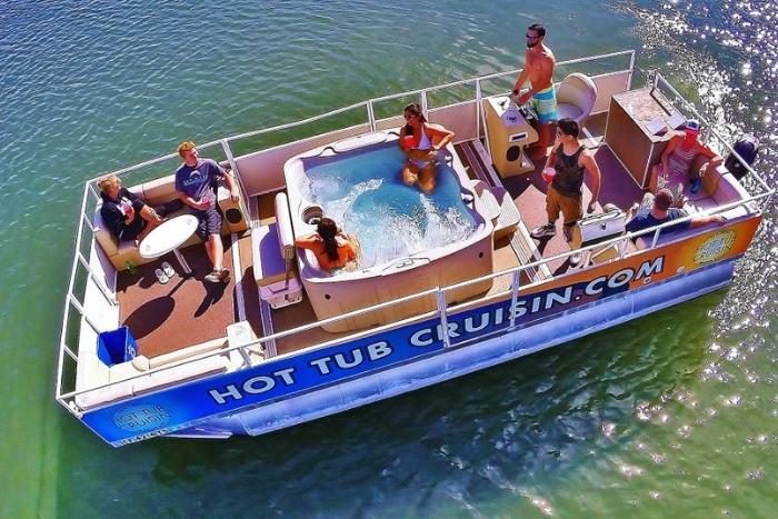 40th-birthday-boat-cruise