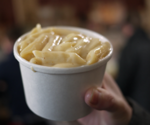mac and cheese at beecher's: NYC Happy Hours with (Good) Food