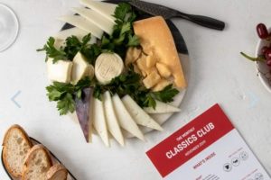 cheese-platter-with-bread